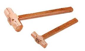 IMPA 612643 - HAMMER COPPER HANDLED, NO.1-1/2 (0.75KGS)