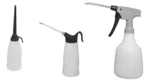 IMPA 617721 - PLASTIC OILER  180CC STRAIGHT TYPE
