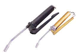 IMPA 617704 - LEVER TYPE HAND GREASE GUN 500CC